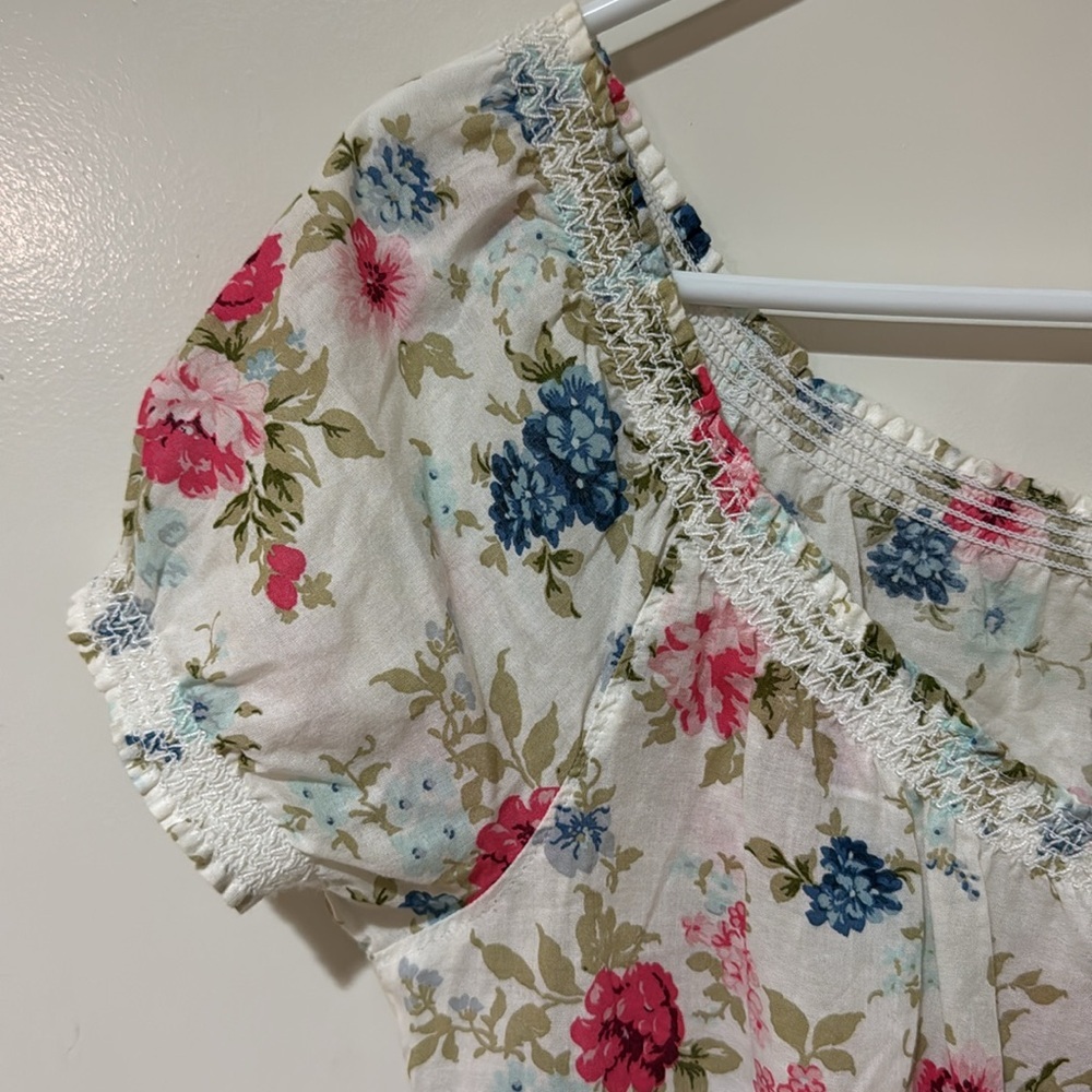 Abercrombie and Fitch Floral off the shoulder key hole Women's Top Large - Picture 5 of 11